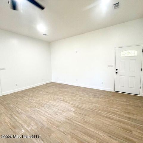 2313 Broadmoor Drive, Gautier, MS 39553