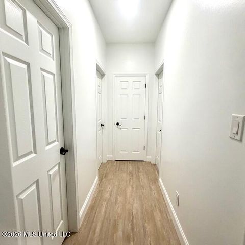 2313 Broadmoor Drive, Gautier, MS 39553