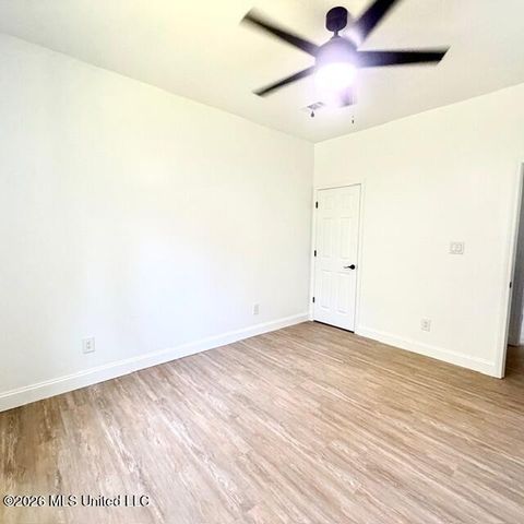 2313 Broadmoor Drive, Gautier, MS 39553