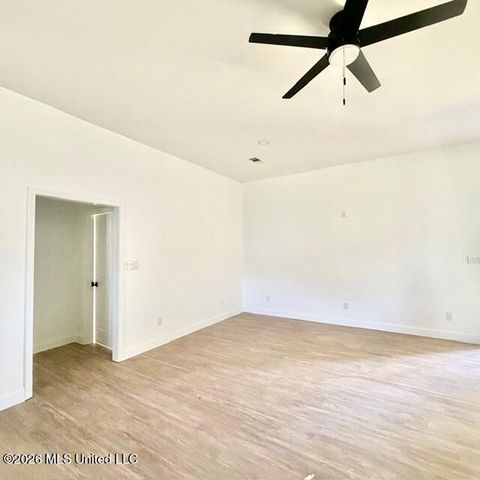 2313 Broadmoor Drive, Gautier, MS 39553