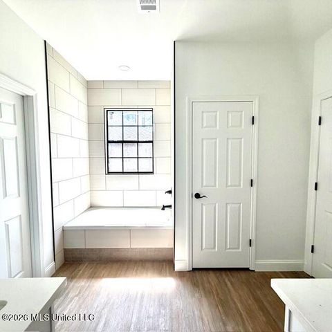 2313 Broadmoor Drive, Gautier, MS 39553