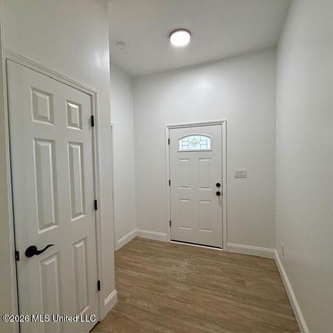 2313 Broadmoor Drive, Gautier, MS 39553