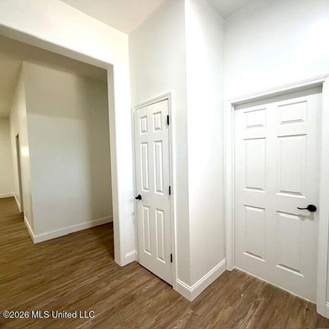 2313 Broadmoor Drive, Gautier, MS 39553