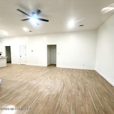 2313 Broadmoor Drive, Gautier, MS 39553