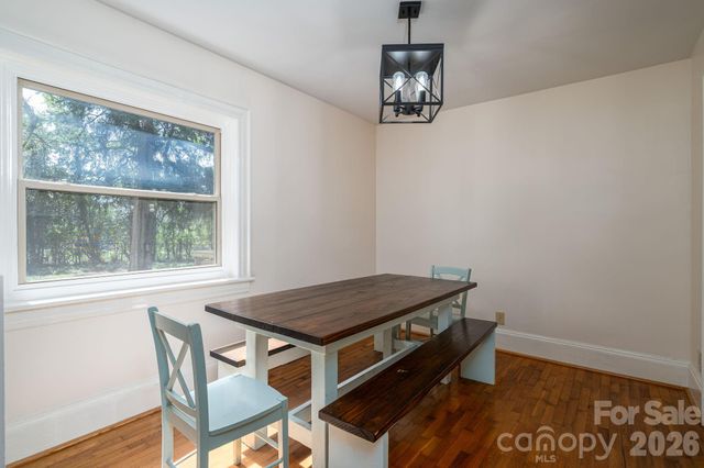 1105 Hillcrest Drive, Cherryville, NC 28021