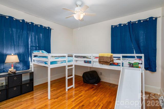 1105 Hillcrest Drive, Cherryville, NC 28021