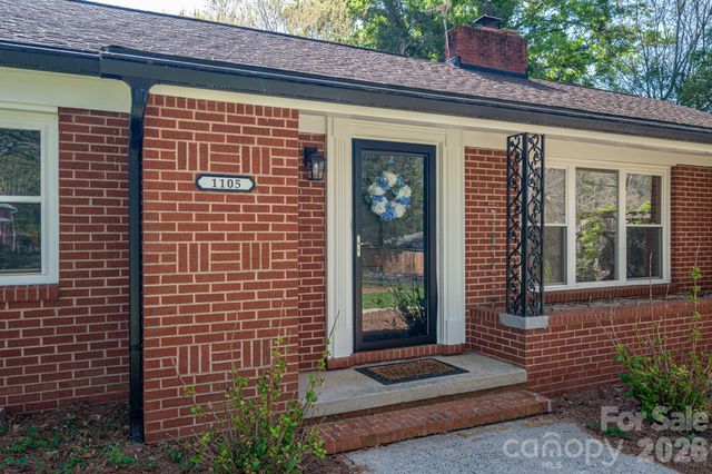 1105 Hillcrest Drive, Cherryville, NC 28021