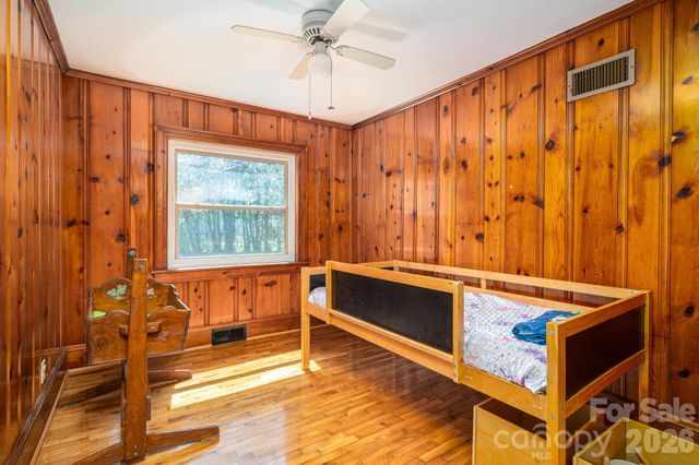 1105 Hillcrest Drive, Cherryville, NC 28021