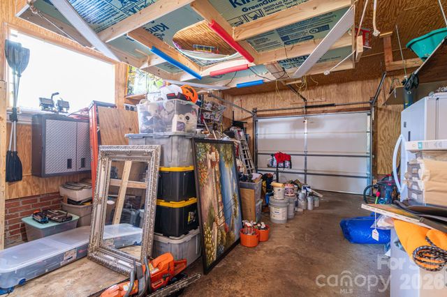1105 Hillcrest Drive, Cherryville, NC 28021