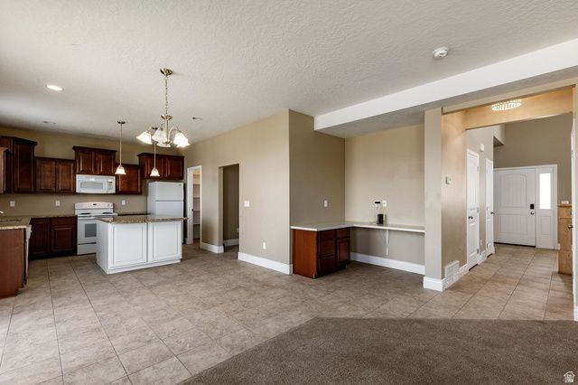 9178 N MOUNT AIREY DR, Eagle Mountain, UT 84005
