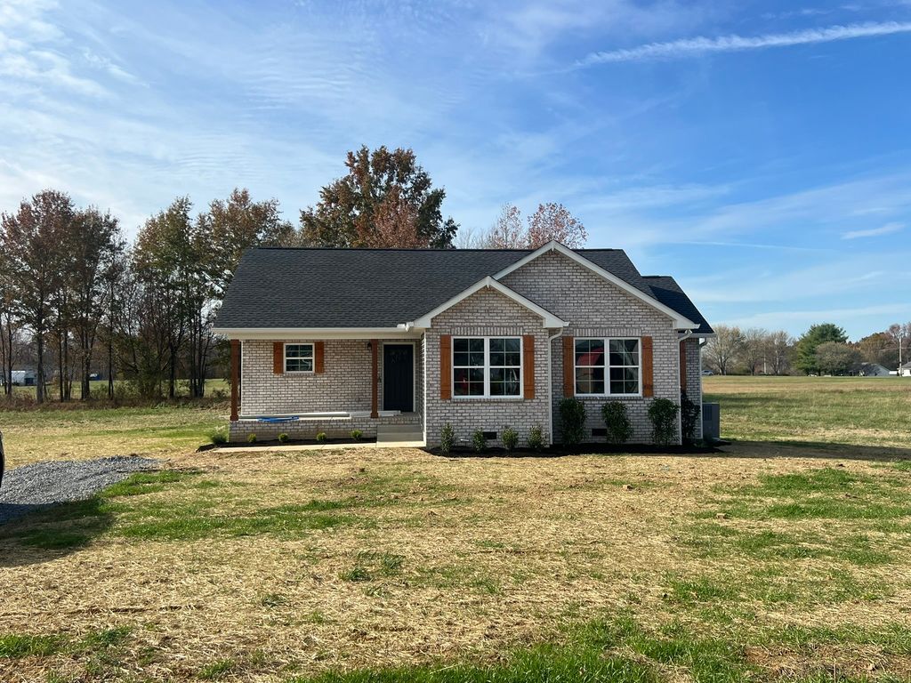 143 N Harris Ln, Portland, TN 37148