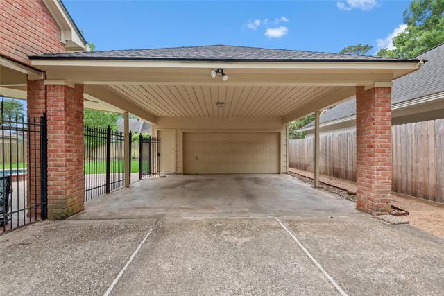 1811 Wild Plum Court, Houston, TX 77345