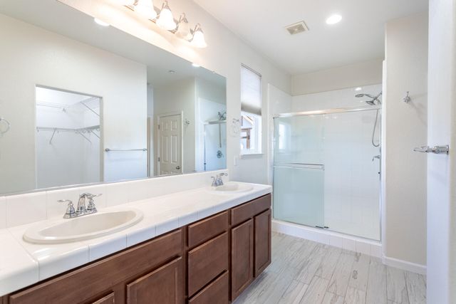 3874 Palm Springs Drive, Redding, CA 96002