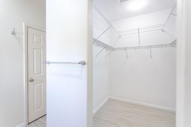 3874 Palm Springs Drive, Redding, CA 96002