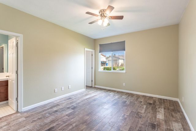 3874 Palm Springs Drive, Redding, CA 96002