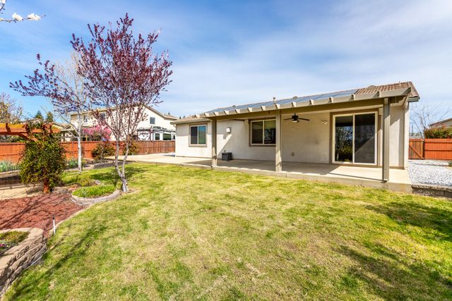3874 Palm Springs Drive, Redding, CA 96002