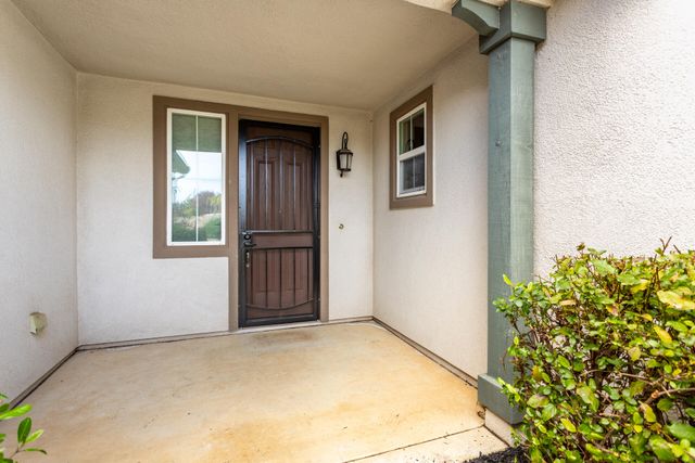 3874 Palm Springs Drive, Redding, CA 96002