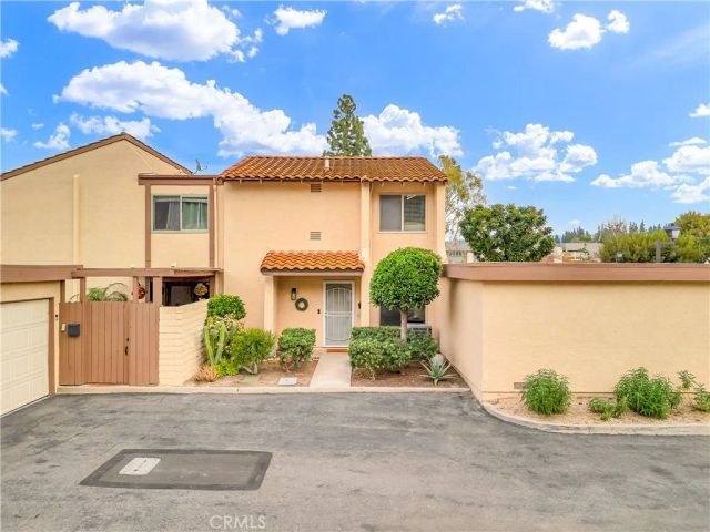 230 S Plaza De Domingos, Anaheim Hills, CA 92807