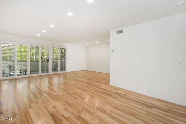 190 Arroyo Terrace 102, Pasadena, CA 91103