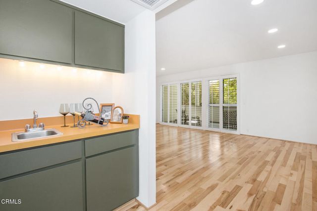 190 Arroyo Terrace 102, Pasadena, CA 91103