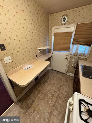 44 CRITTENDEN ST NE, Washington, DC 20011