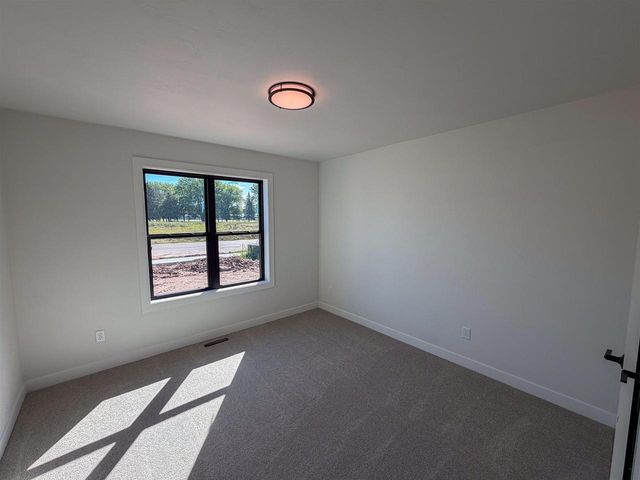N8853 GALWAY LANE, Appleton, WI 54915