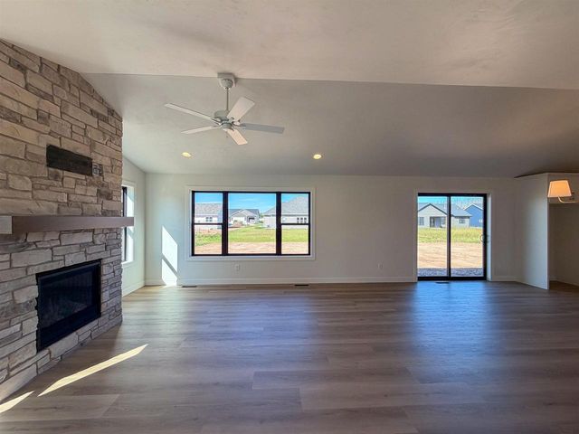 N8853 GALWAY LANE, Appleton, WI 54915