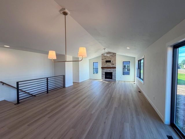 N8853 GALWAY LANE, Appleton, WI 54915