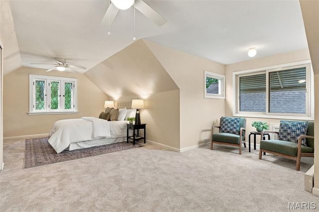 5601 Walsh Street, St Louis, MO 63109