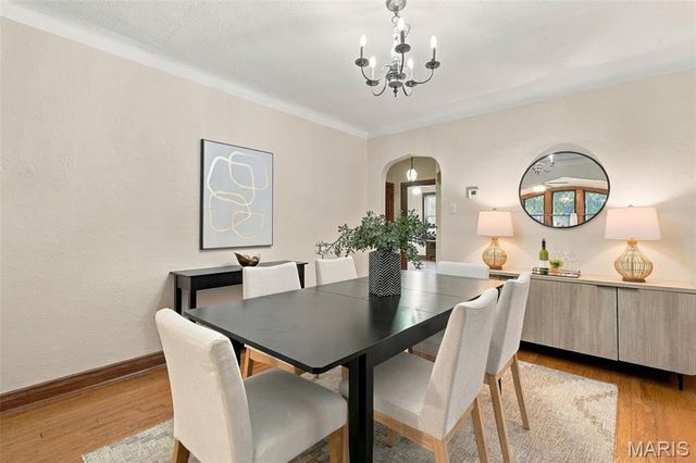 5601 Walsh Street, St Louis, MO 63109