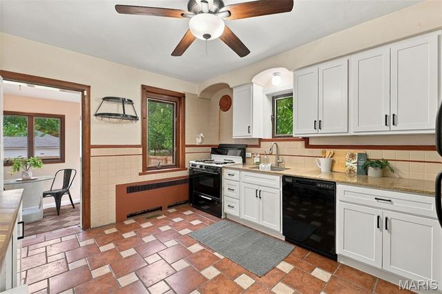 5601 Walsh Street, St Louis, MO 63109
