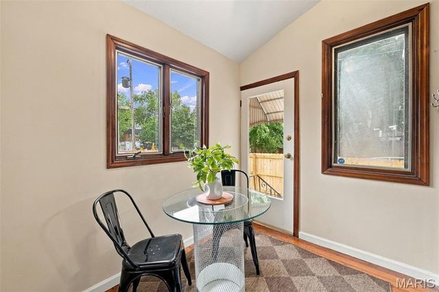 5601 Walsh Street, St Louis, MO 63109