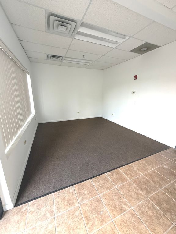 3540 STERN Road 110, St. Charles, IL 60174