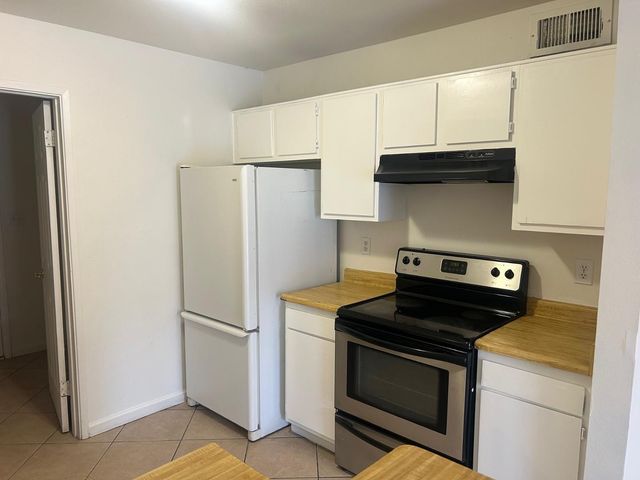 435 E 9th Avenue Apt 1, Mesa, AZ 85204