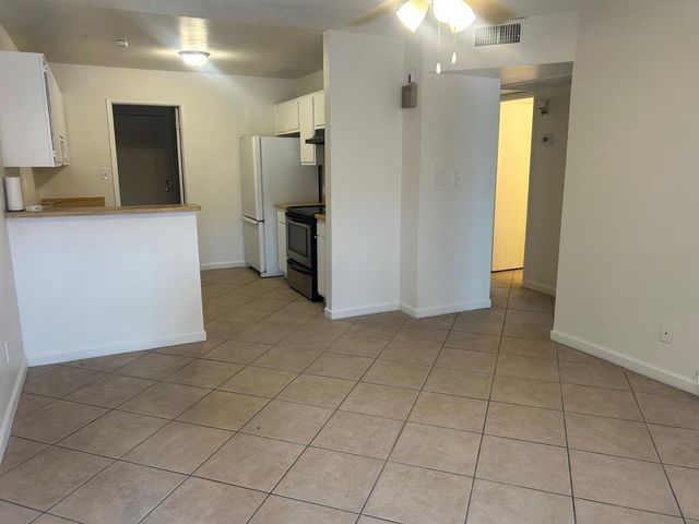 435 E 9th Avenue Apt 1, Mesa, AZ 85204