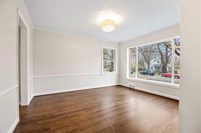 6728 Cherry Street, Kansas City, MO 64131