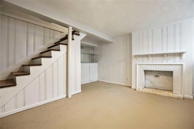 6728 Cherry Street, Kansas City, MO 64131