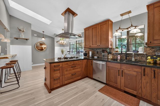 5287 cold springs Dr, Foresthill, CA 95631