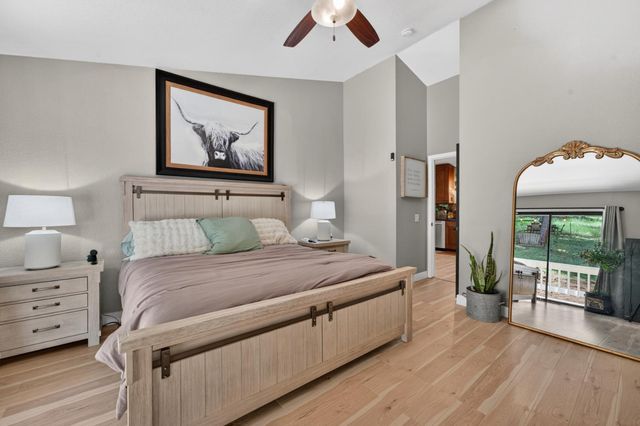 5287 cold springs Dr, Foresthill, CA 95631