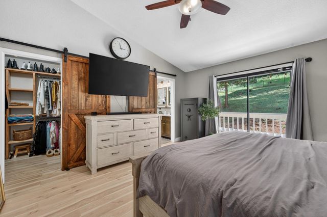 5287 cold springs Dr, Foresthill, CA 95631