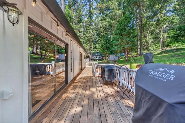 5287 cold springs Dr, Foresthill, CA 95631
