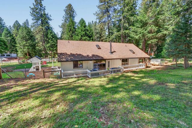 5287 cold springs Dr, Foresthill, CA 95631