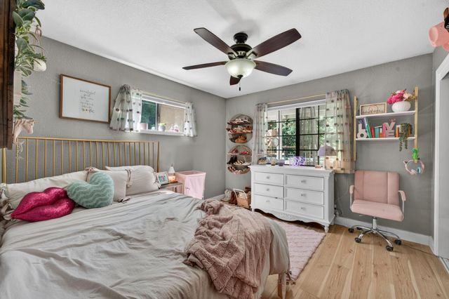 5287 cold springs Dr, Foresthill, CA 95631