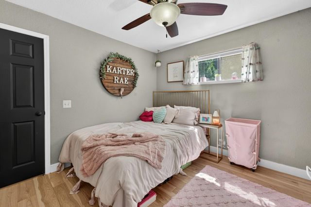 5287 cold springs Dr, Foresthill, CA 95631
