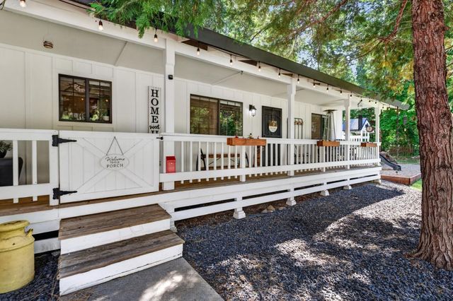 5287 cold springs Dr, Foresthill, CA 95631