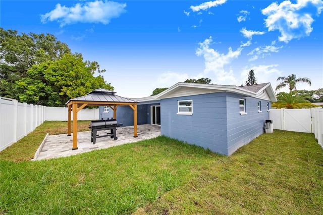 3104 ASH COURT, Dunedin, FL 34698