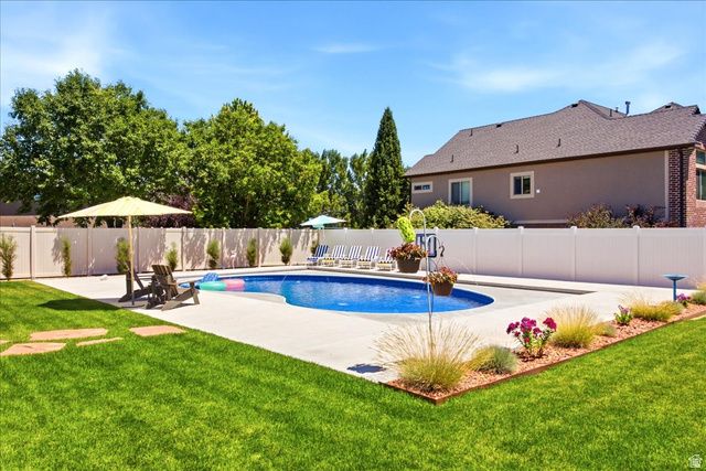 2973 W RED SAND RD, West Haven, UT 84401