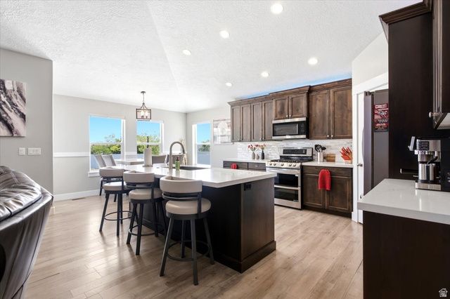 2973 W RED SAND RD, West Haven, UT 84401