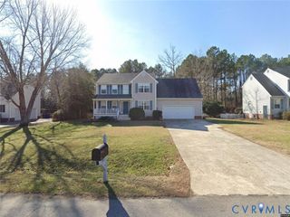 801 Rockbasket Ln, Chester, VA 23836