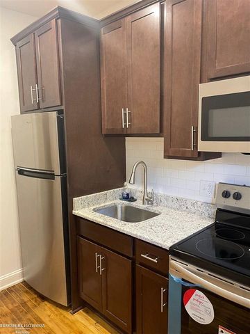 3930 Trumbull Street, Detroit, MI 48208